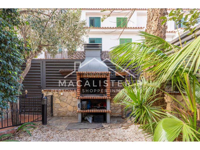 Foto 4b332f75-4063-4ba9-8726-f954b78632de. Casa adossada amb calefacció aparcament a Can Pou-Camp de Mar Premià de Mar