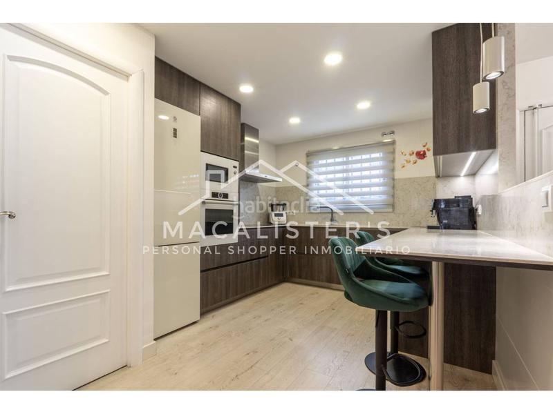 Foto 5078c943-8370-4d83-8e4a-21af03bda839. Casa adossada amb calefacció aparcament a Can Pou-Camp de Mar Premià de Mar