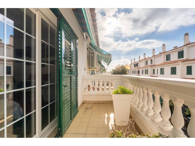 Foto 1bdbd0e0-fa66-47ee-8e0f-f5a8015a9a4d. Reihenhaus mit heizung parking in Can Pou-Camp de Mar Premià de Mar