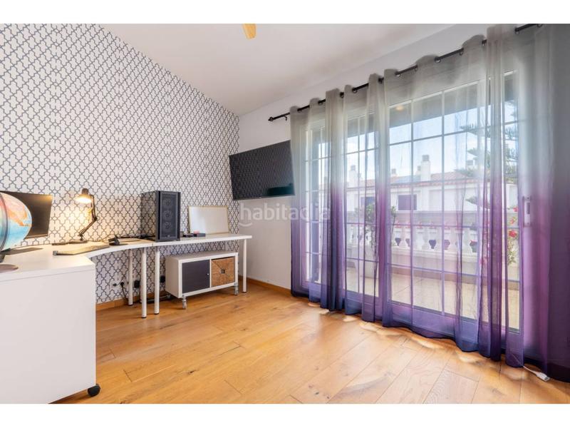 Foto 2ccc70e2-0fa9-4438-9d09-007f509b3c0b. Reihenhaus mit heizung parking in Can Pou-Camp de Mar Premià de Mar