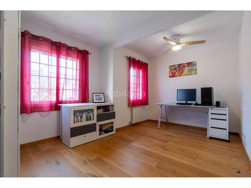 Foto 38e41eaa-5fc3-401e-b513-a841d81733fd. Reihenhaus mit heizung parking in Can Pou-Camp de Mar Premià de Mar