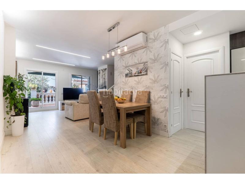 Foto cbf3cd86-b8ff-4ec5-8f79-ebc96e761003. Reihenhaus mit heizung parking in Can Pou-Camp de Mar Premià de Mar