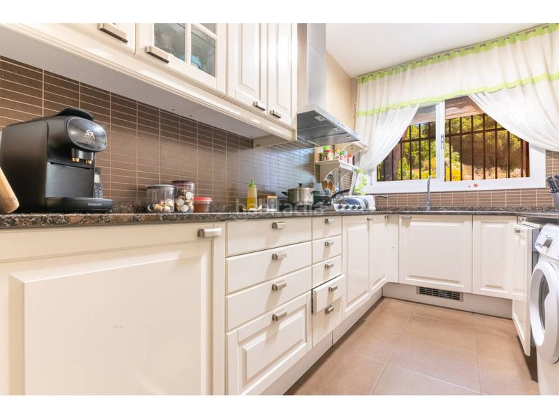 Foto 0a705b91-1fa7-4acd-93b1-7ea4587c8f42. Masia amb calefacció aparcament piscina a Nucli Urbà Argentona