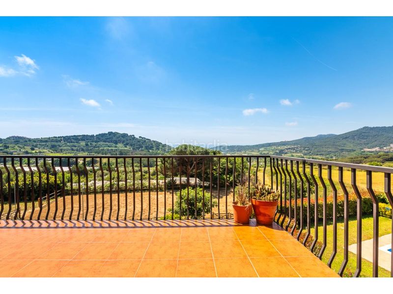 Foto 0c4fbd81-44e9-4a8e-95a7-9297d95533f1. Masia amb calefacció aparcament piscina a Nucli Urbà Argentona