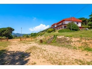 Mas à Nucli Urbà. Finca independiente en argentona