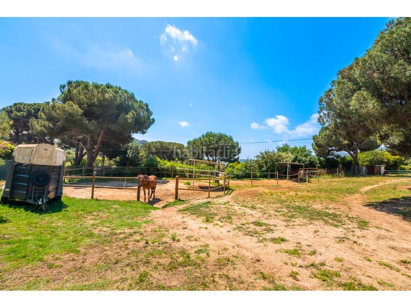 Foto ce402e69-2ce4-44b8-b5fa-d17eec6b6675. Masia amb calefacció aparcament piscina a Nucli Urbà Argentona