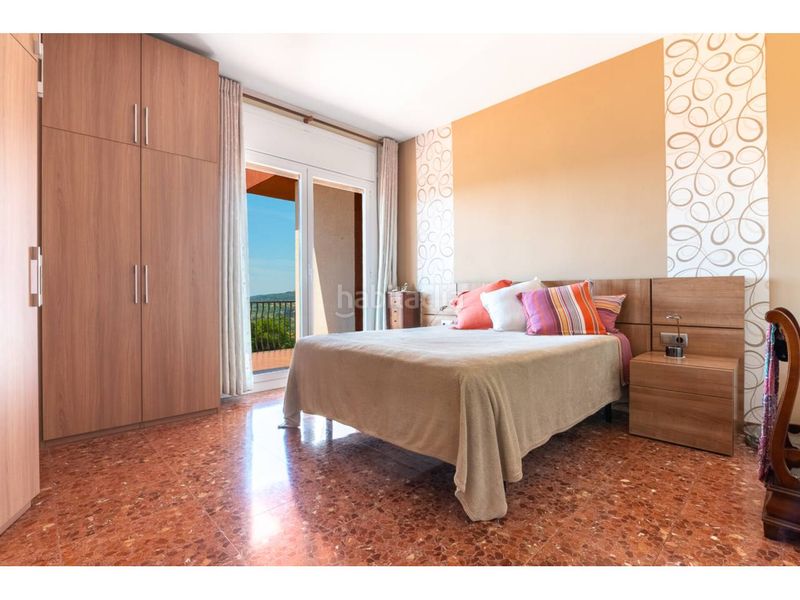 Foto d9b0dba8-bf3b-4bd2-99d2-1faba99e9446. Masia amb calefacció aparcament piscina a Nucli Urbà Argentona