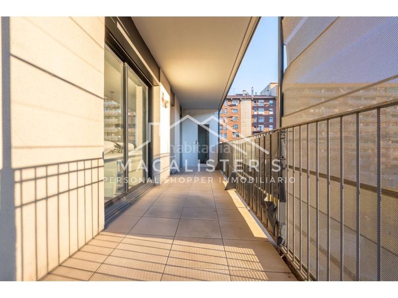 Foto b35c0f06-5ab5-46e7-a5d0-2d8100016d96. Pis amb calefacció aparcament piscina a La Verneda - La Pau Barcelona