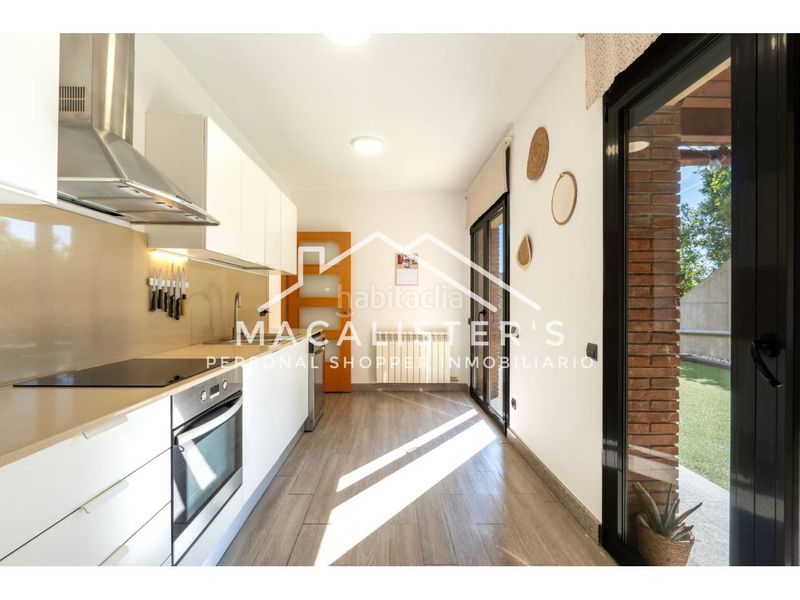 Foto e4b4e4bc-0483-4b79-ae63-52b4a5a3794d. Casa amb calefacció aparcament a Nucli Urbà Argentona