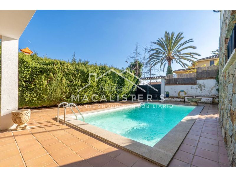 Foto 65276b03-fe15-4213-86f6-985bbb73f8d3. Chalet avec chauffage parking piscine dans Cabrils