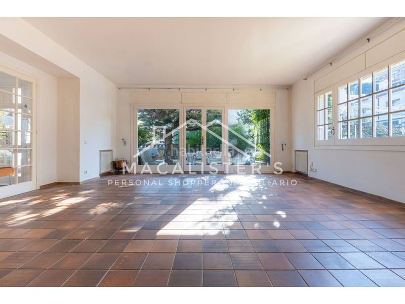 Foto 8fc03f17-f649-4724-bd19-af7ddb234b68. Chalet avec chauffage parking piscine dans Cabrils