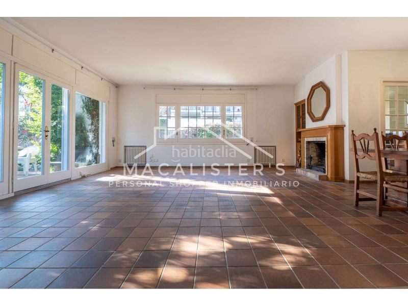 Foto c60950f8-fa59-4a25-9f67-b4da91a95640. Chalet avec chauffage parking piscine dans Cabrils