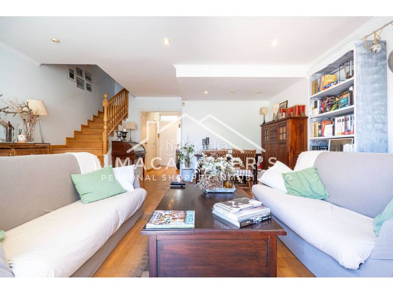 Foto fadf0dbd-d51a-496a-8a33-190abb92f9fb. Casa a schiera con riscaldamento parcheggio in Cabrils