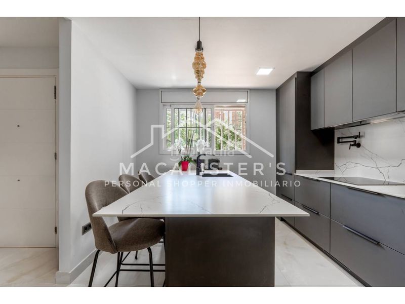 Foto 6ab0f910-8d6f-44db-96be-94c3ec0362bf. Casa adosada  en venta en Centre Vilassar de Mar
