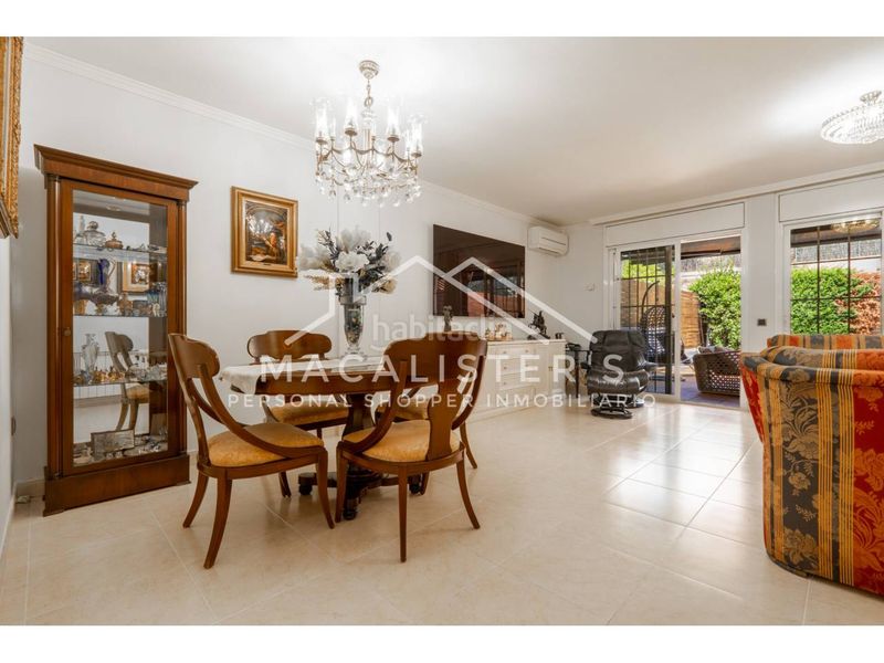 Foto a2e5f357-67c3-43e8-a9ed-b2f275e5d1cf. Casa adosada  en venta en Centre Vilassar de Mar