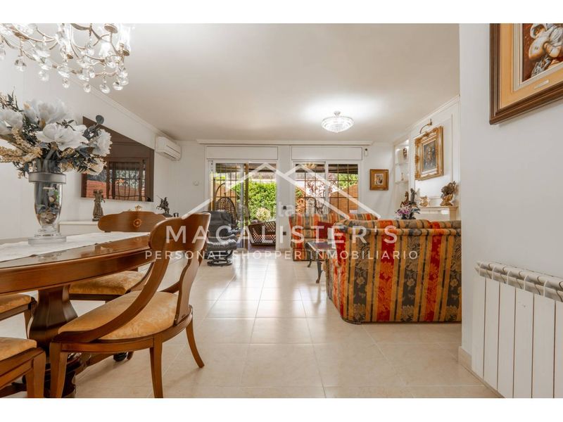 Foto cbf0b0bc-8a11-491d-a9f6-32a164487c75. Casa adosada  en venta en Centre Vilassar de Mar