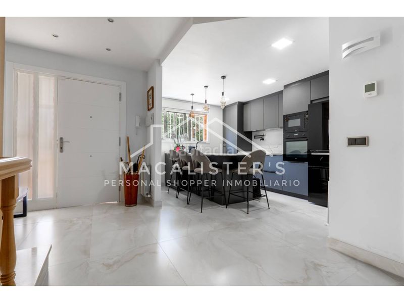 Foto d2a91d37-e85f-4070-b6da-98932432296d. Casa adosada  en venta en Centre Vilassar de Mar