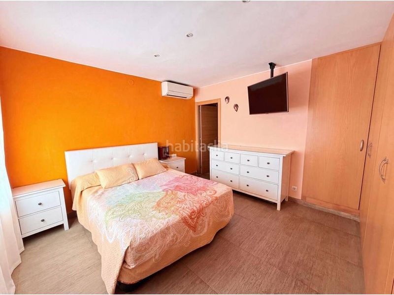 Foto 783e2b5d-7365-4483-8fac-6e672d9591fb. Casa amb calefacció aparcament piscina a Centre-Nucli Antic Premià de Mar