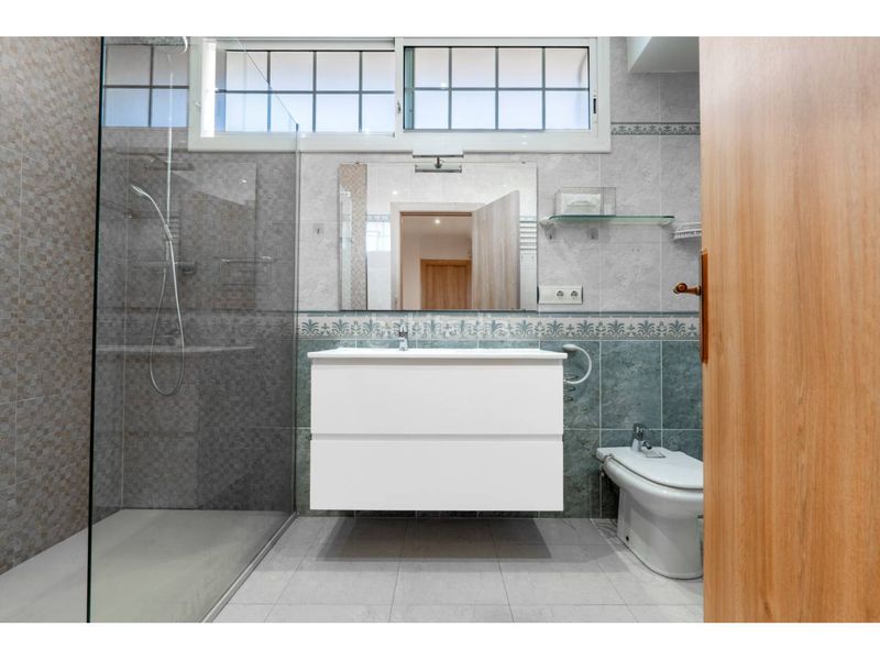 Foto a2514c28-30da-4e66-beec-a07aaffdb45b. Haus mit heizung parking pool in Cabrils