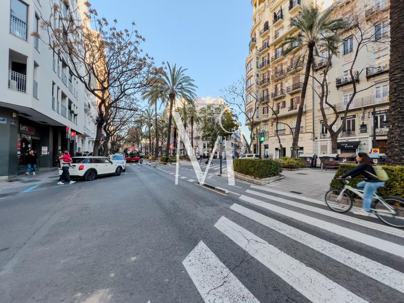 Foto c71660fa-12ad-461b-b090-9d7f86541d3b. Traspaso local comercial en Russafa Valencia