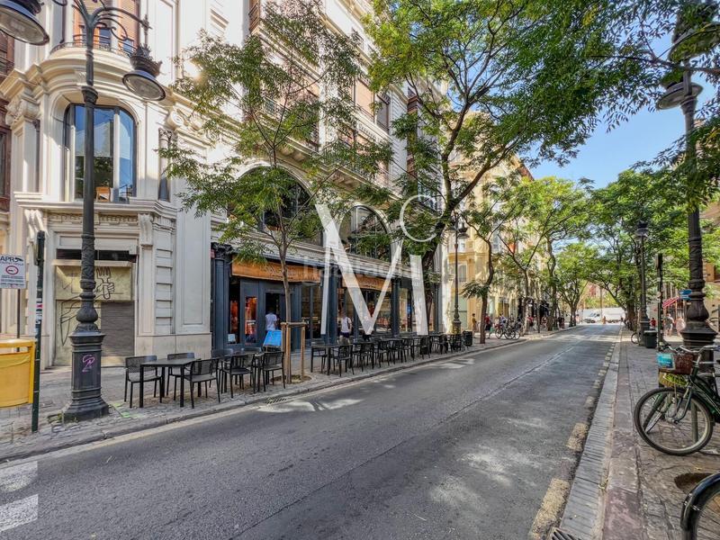 Foto 1da8a75f-3e78-406d-91b3-d3b7caa3d93b. Umzug geschäftsraum in La Seu Valencia