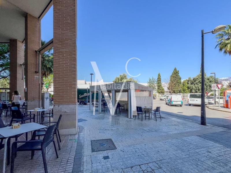 Foto dfe5e49c-e444-404e-ba07-dc43221d1a39. Pas-de-porte local commercial dans Nou Campanar Valencia