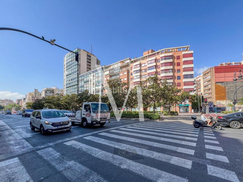 Foto 3f7d67fb-3786-464b-8866-1fc40ca43065. Umzug geschäftsraum in La Roqueta Valencia