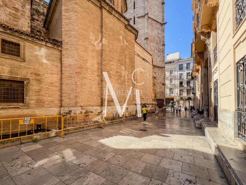 Foto 48bd1619-60c0-4658-b02d-a9ed5dc8b0d6. Traspàs local comercial a La Seu Valencia