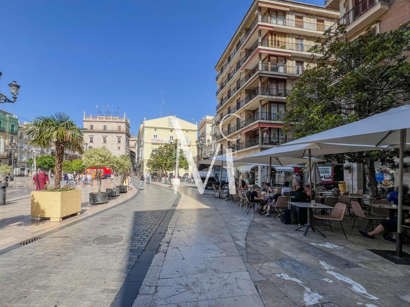 Foto edebaaf6-67bf-4bff-9636-8dab2d003d71. Traspàs local comercial a La Seu Valencia