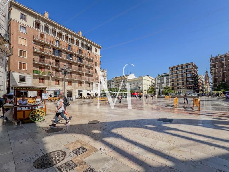 Foto 89212000-075d-427d-8ce5-43544fdc5531. Trapasso locale commerciale in La Seu Valencia