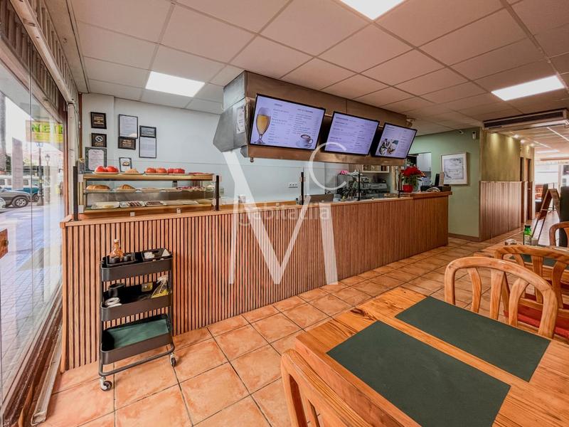 Foto b2ce4cee-e29e-4138-a4aa-20159049dac2. Traspàs local comercial a Jaume Roig Valencia