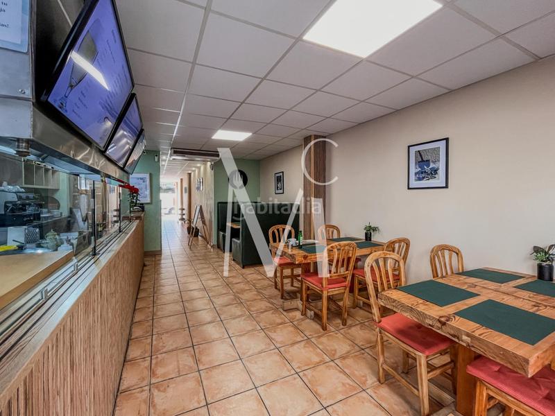 Foto f5290171-c5ac-4462-98d0-ee49394e4064. Traspaso local comercial en Jaume Roig Valencia