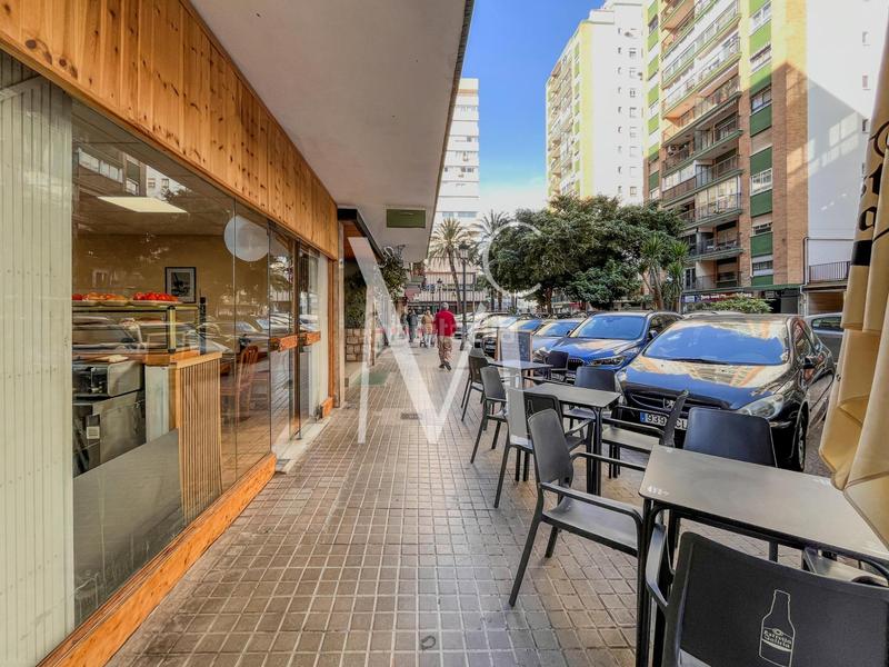 Foto 47abf3ff-c7a7-42e4-add1-4146f7fd7001. Pas-de-porte local commercial dans Jaume Roig Valencia