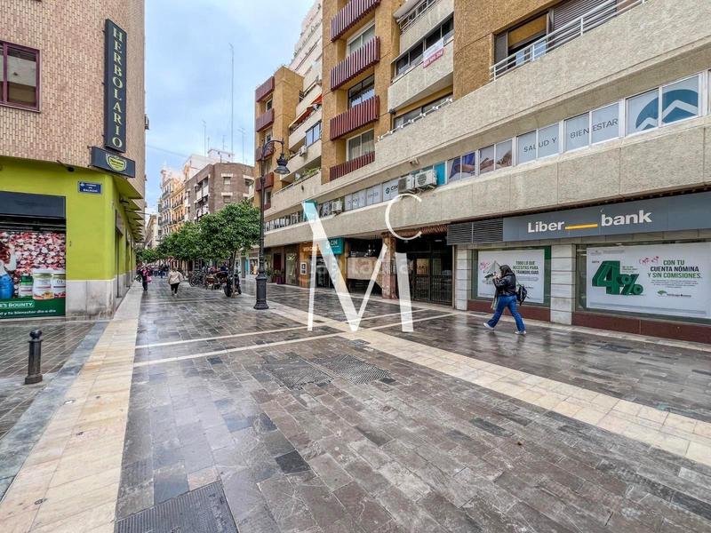 Foto 38746826-a624-42cd-94cf-e188d458dc58. Traspàs local comercial a Sant Francesc Valencia