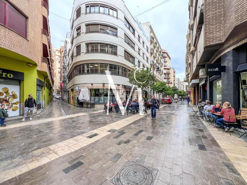 Foto 38d613a1-4332-4785-9e3f-67061c5ba51b. Traspaso local comercial en Sant Francesc Valencia