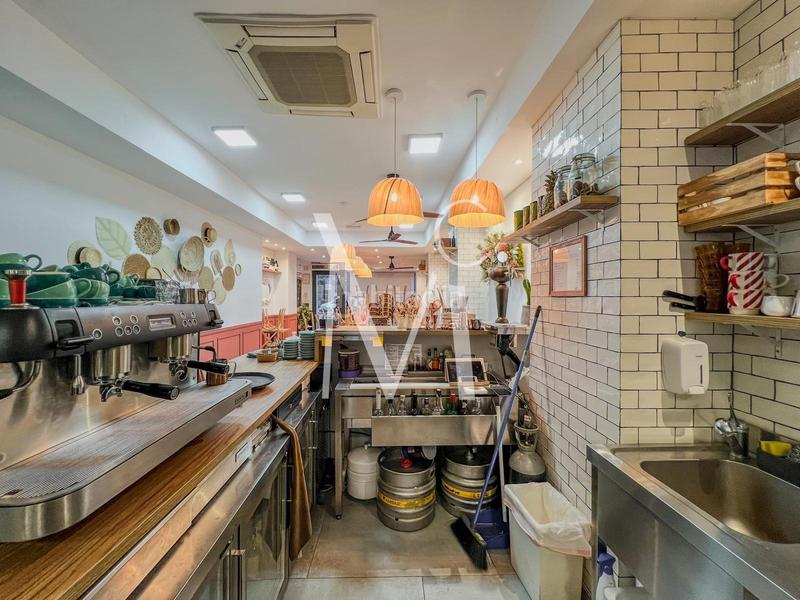 Foto 6e09d3cf-b695-40e0-ab97-fd94c926b5aa. Pas-de-porte local commercial dans Sant Francesc Valencia