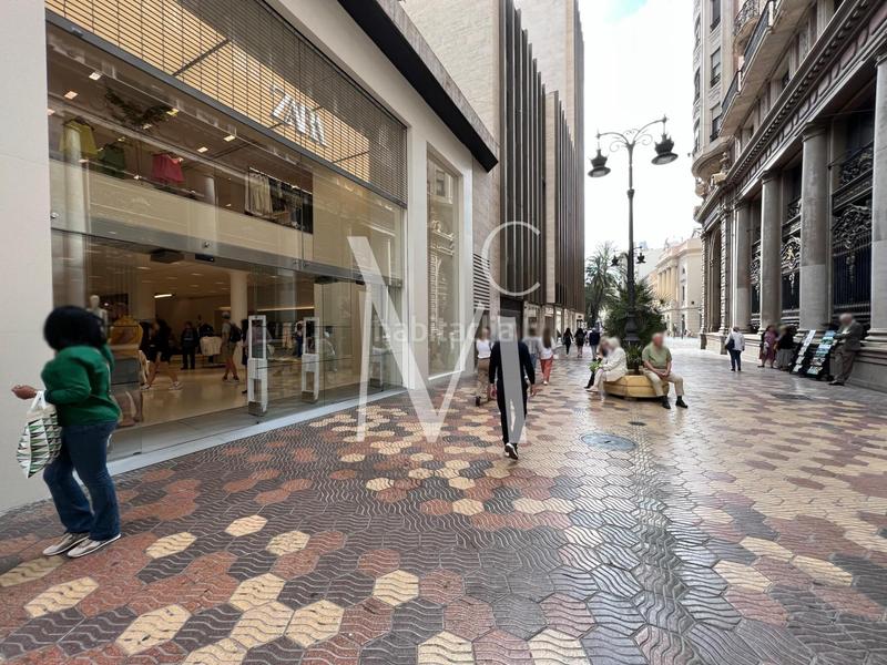 Foto e222f185-9748-441e-81eb-f2d9f6591973. Traspaso local comercial en Sant Francesc Valencia