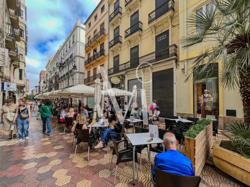 Foto 50cfad57-f4b0-40cb-93a6-4ca8a1730298. Trapasso locale commerciale in Sant Francesc Valencia