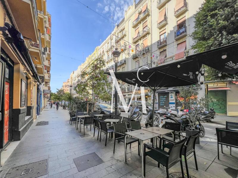 Foto 9ca9b730-a049-4778-9b79-7833a49396a1. Umzug geschäftsraum in Russafa Valencia