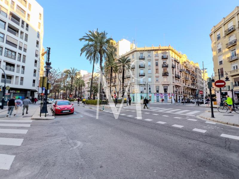 Foto 1e9e1512-2399-49b6-81ba-6c9202813f1f. Umzug geschäftsraum in Russafa Valencia