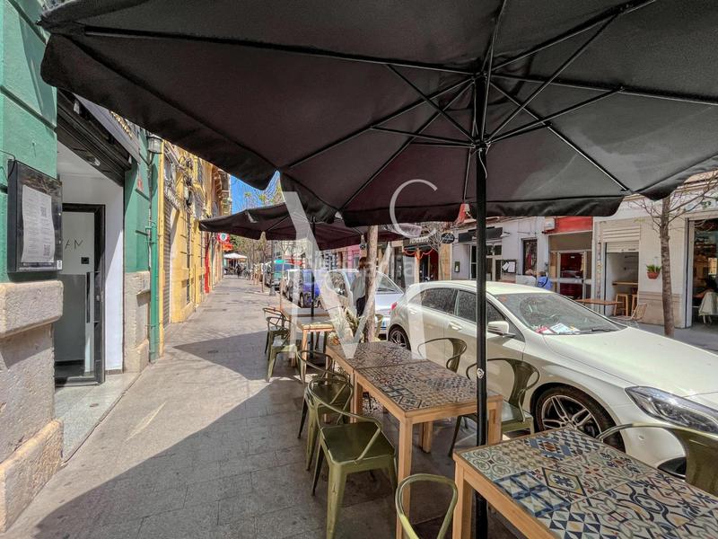 Foto 6588ab6c-62b9-44e8-b4c6-2bb7b5ce09cf. Transfer business premise in Russafa Valencia