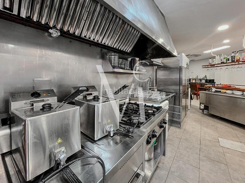 Foto 58a496e7-8b7a-4e36-b298-78f4f0e78d3f. Traspaso local comercial en Russafa Valencia