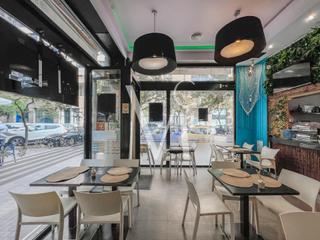 Business premise in Plaza Plaza de Honduras, 30