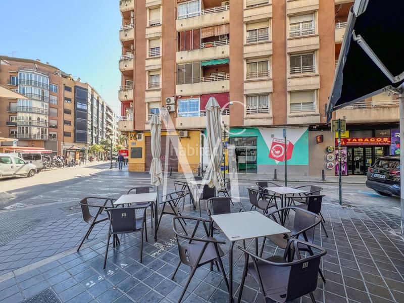 Foto e3c4ecad-de97-4eac-9a0c-e380d386bfac. Alquiler local comercial en Russafa Valencia