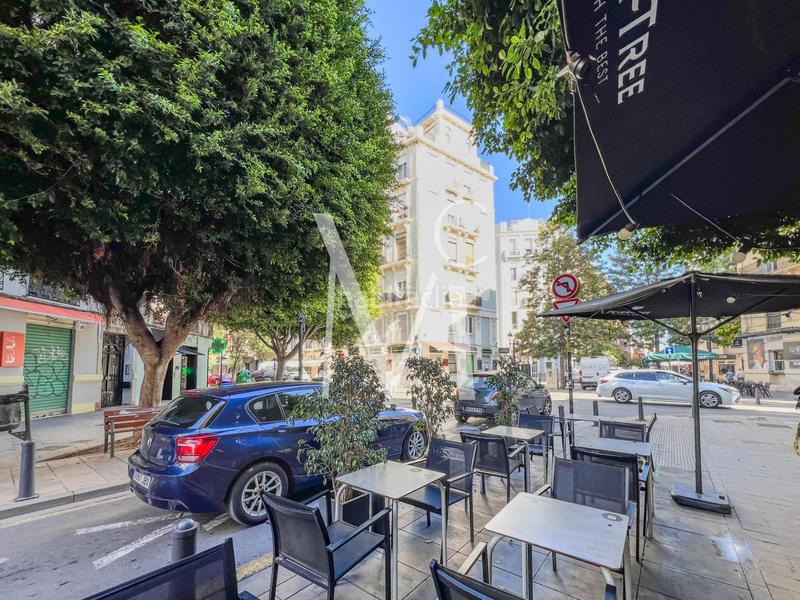 Foto dc225113-9d24-49ed-a51d-9a597550b3df. Traspaso local comercial en Russafa Valencia