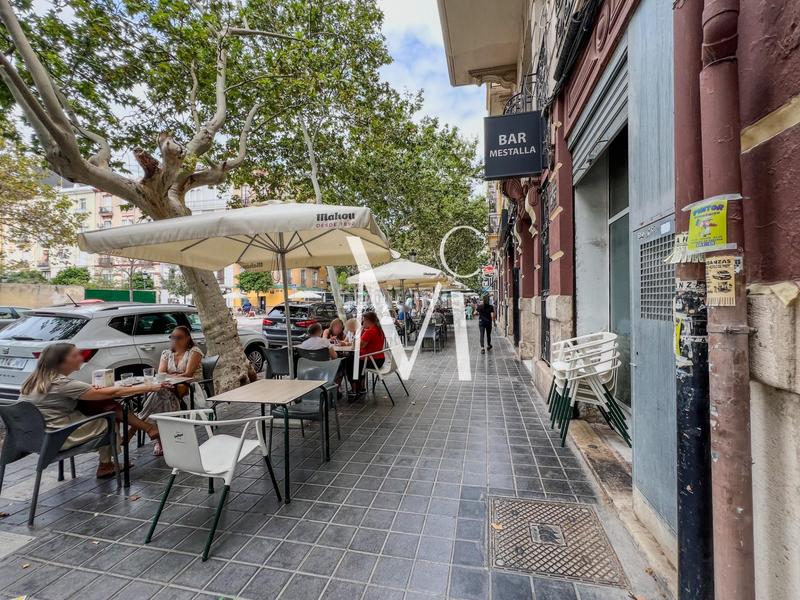 Foto 6dc8feae-20ba-4ee3-84c6-533512883b50. Trapasso locale commerciale in Exposició Valencia