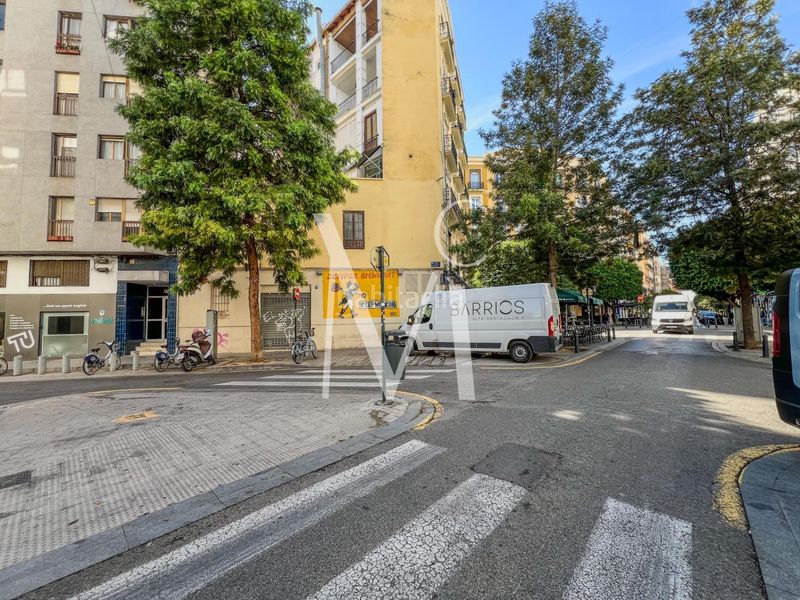 Foto bd5988ab-3576-4479-9c59-cd348f8b966c. Miete geschäftsraum in Russafa Valencia