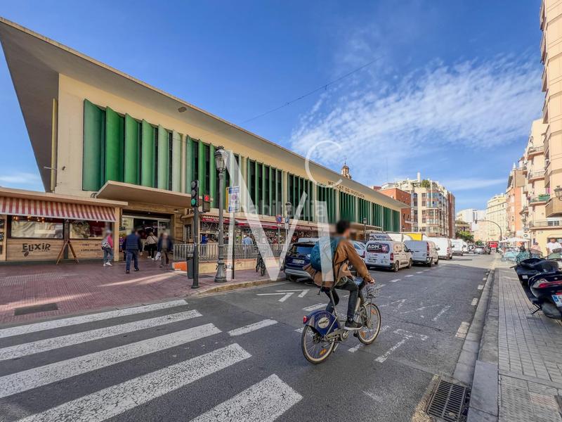 Foto cb0ad0d2-2df7-461d-86a2-60141f89147f. Umzug geschäftsraum in Russafa Valencia