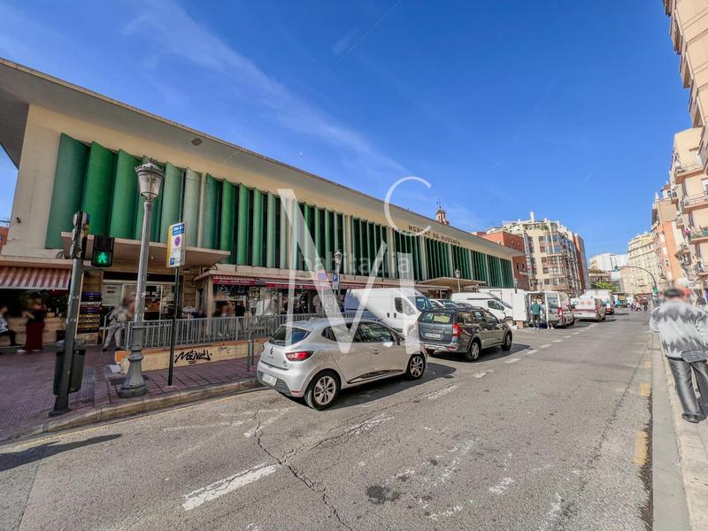 Foto 35b58c80-ed13-4148-8f47-0679547b0052. Pas-de-porte local commercial dans Russafa Valencia