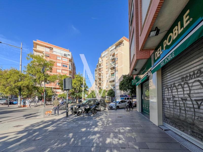 Foto 4512edaa-ade3-458a-a9b7-fa94aefc3088. Transfer business premise in Jaume Roig Valencia
